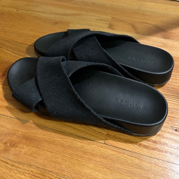 Black Rothy's Weekend Slides, size 9 - Picture 2 of 3